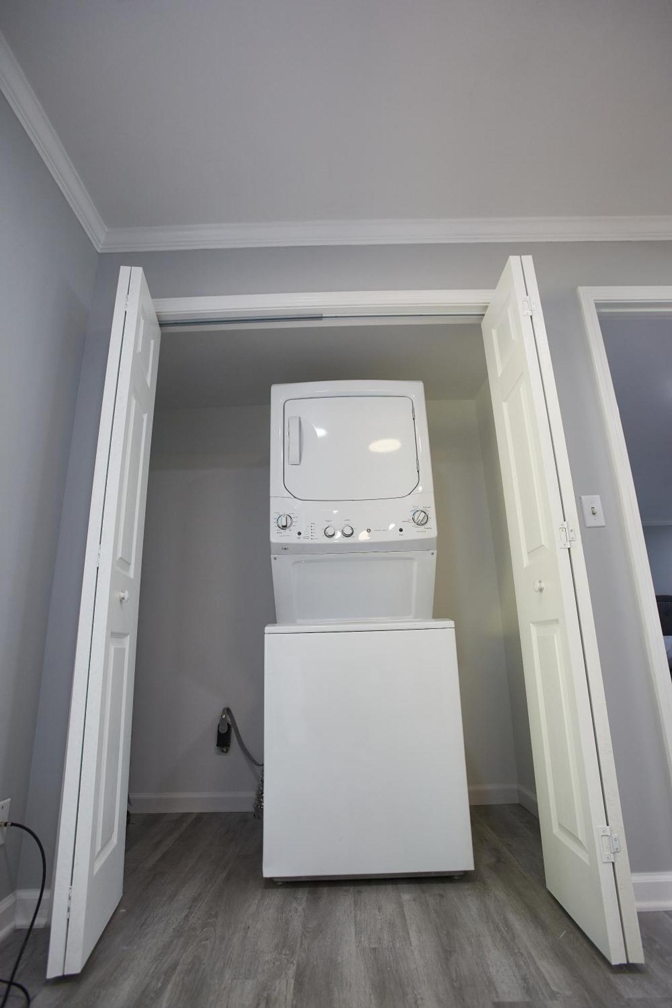 Decatur 2 Bedroom Bliss Modern Comfort Bagian luar foto